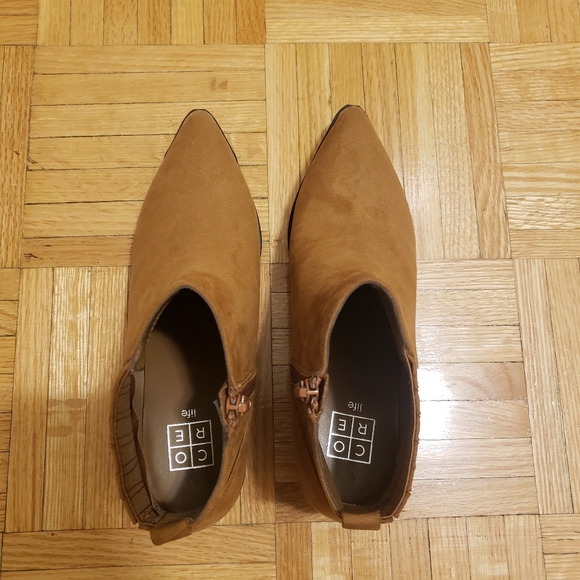 Brand NWT Core Life Boots - Picture 5 of 6